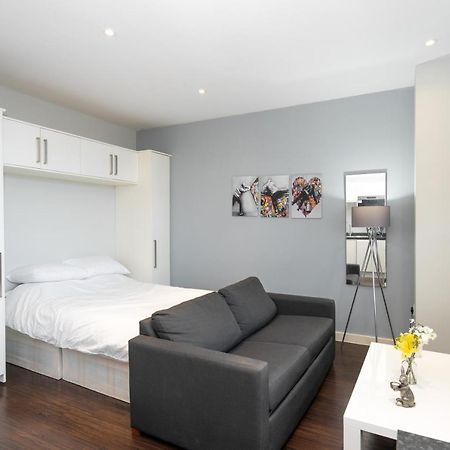 Superb Studio Londres Exterior foto